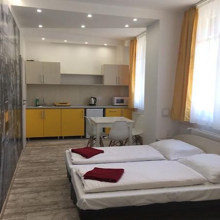 Kalvin Vendegszobak Debrecen Luaran gambar