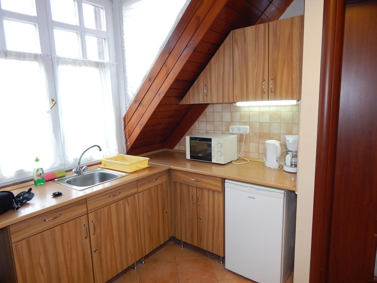Kalvin Vendegszobak Debrecen Luaran gambar