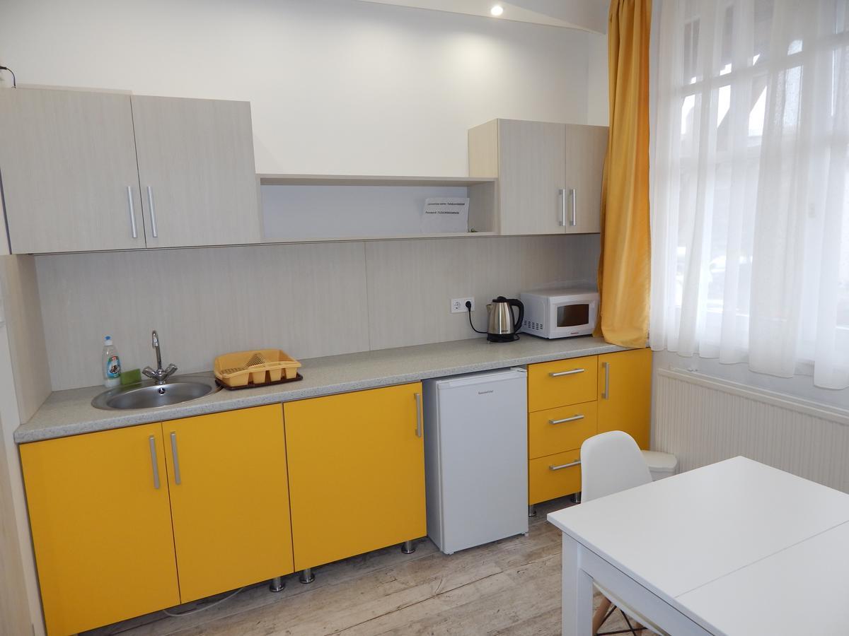 Kalvin Vendegszobak Debrecen Luaran gambar